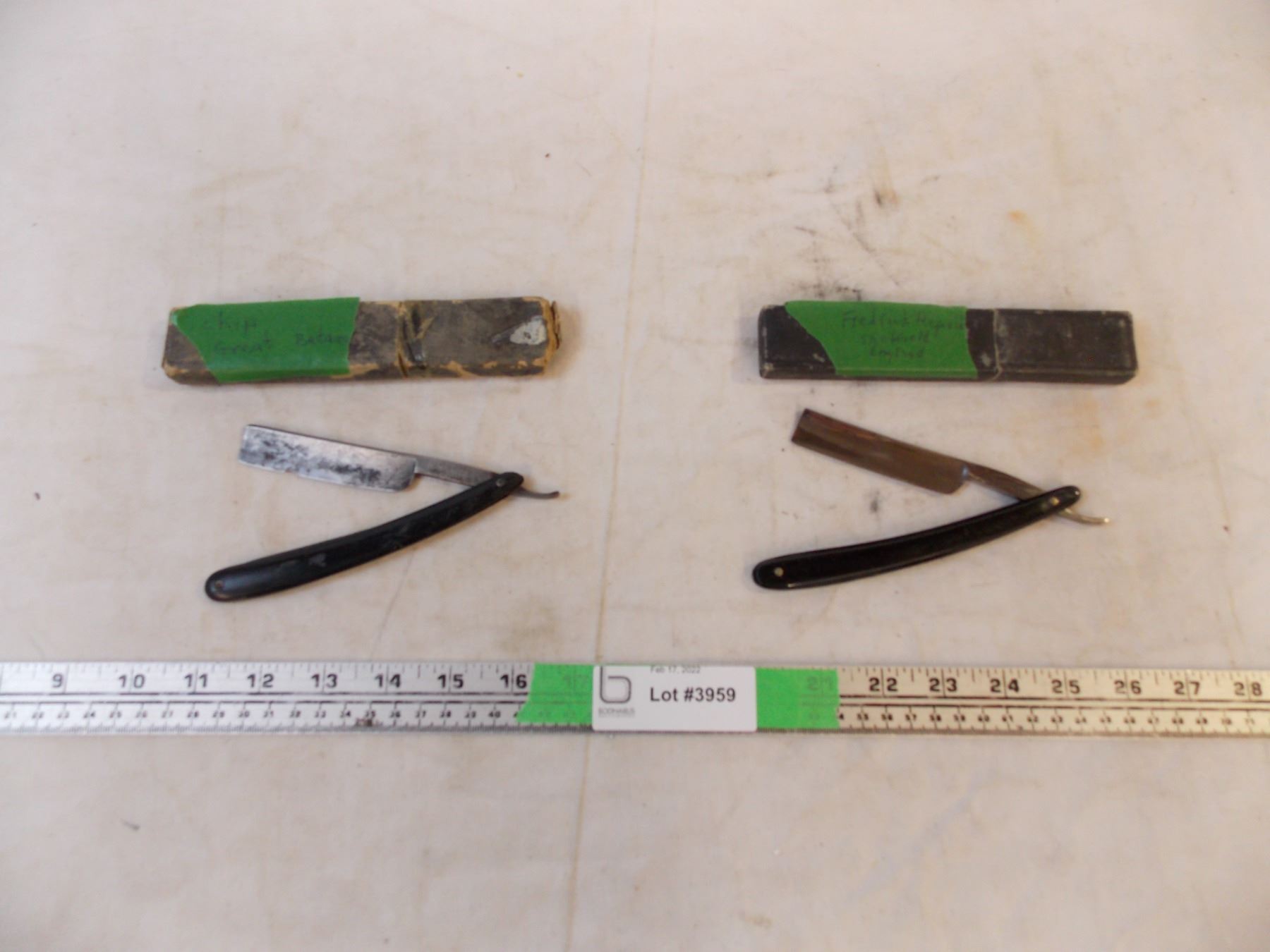 Chipped Razor 2X THE BID PRICE – Fredrick reynold Sheffield england + chip great ...