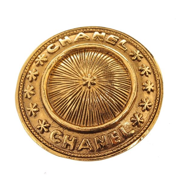 Chanel Gold CC Round Brooch