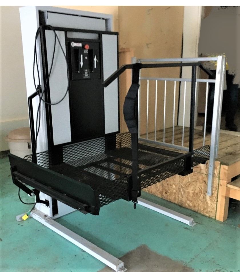 Eco Medical Equipment Wheelchair Lift PICK UP AT FARM SEE VIDEO