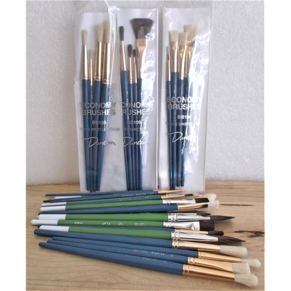 Assortment of Duncan Ceramic Brushes - All Appear New - 34 Brushes Total