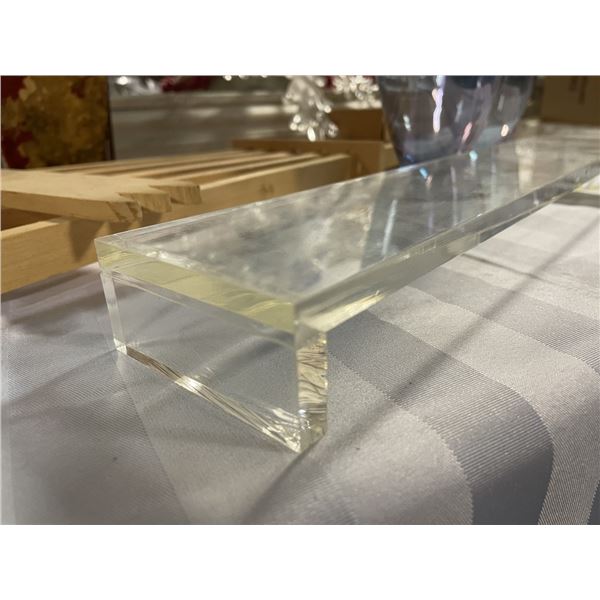 Thick Plexiglas Platform , 18.5" long, 1.25" high