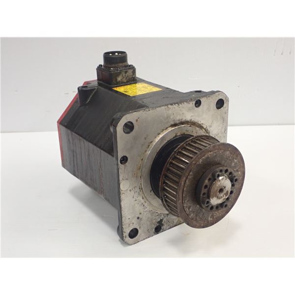 Fanuc # A06B-0243-B100 AC Servo Motor