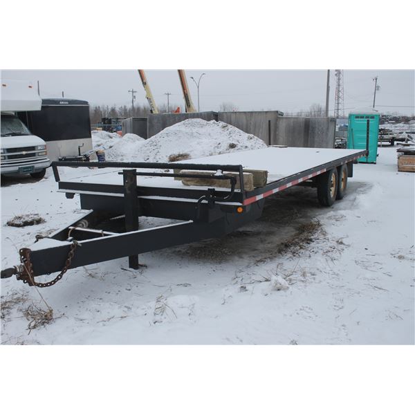 24' Tandem Axle Flat Deck