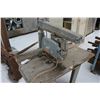 Image 1 : Black & Decker Radial Arm Saw