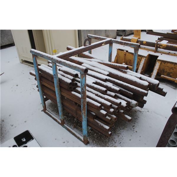 1 lift of short steel pipes