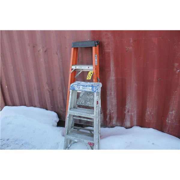 Step ladder  2