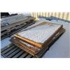 Image 2 : Pallet of Panels 4 X 8