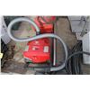 Image 1 : Vacuum and Compressor