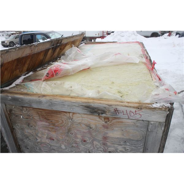 4' X 8' CRATE FULL OF 2"x 2' x 8' INSULATION