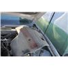 Image 5 : PONTIAC CAR SOLD FOR SALVAGE ONLY