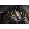 Image 1 : ROLL OF HEAVY WIRING