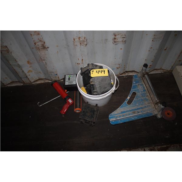 BREAK AWAY BOXES AND TILE CUTTER