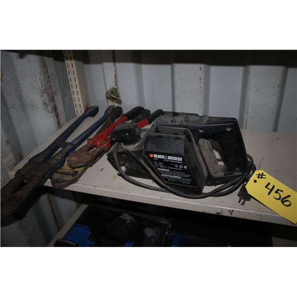 ELECTRIC SANDER AND 3 BOLT CUTTERS