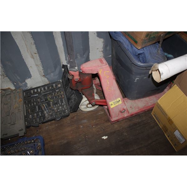 PALLET JACK