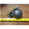 Image 1 : dummy training apple grenade