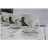 Image 2 : Dinnerware Set- (Green + Black)