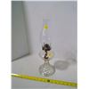 Image 2 : Glass Oil Lamp w/ Chimney