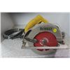 Image 1 : DeWalt 7-1/4" Circular Saw - 15A