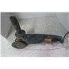 Image 2 : RONA 7A Angle Grinder - (Handle is loose)