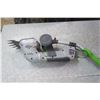 Image 3 : Hand Yard Trimmer w/ Roller Handle - (Missing Charger - 7.2V)