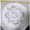 Image 4 : Pair of Round Pillow/Cusion Cases - Handmade