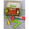 Image 1 : VINTAGE FISHER-PRICE TOOL BOX WORKBENCH CHILDREN'S TOY