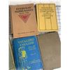 Image 2 : LOT OF VINTAGE AND ANTIQUE SCHOOL BOOKS