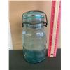 Image 2 : ANTIQUE ATLAS EZ SEAL JAR
