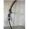 Image 1 : VINTAGE BEN PEARSON COMPOUND BOW