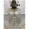 Image 3 : ANTIQUE COAL OIL LAMP