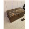 Image 1 : ANTIQUE DOVETAIL TRUNK 39"x20"x20"