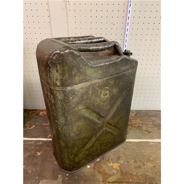 HEAVY STEEL MILITARY GAS CAN