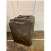 Image 2 : HEAVY STEEL MILITARY GAS CAN