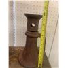 Image 2 : ANTIQUE VULCAN BRAND CAST IRON HOUSE JACK