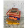 Image 2 : VINTAGE CIGAR BOX LOT334