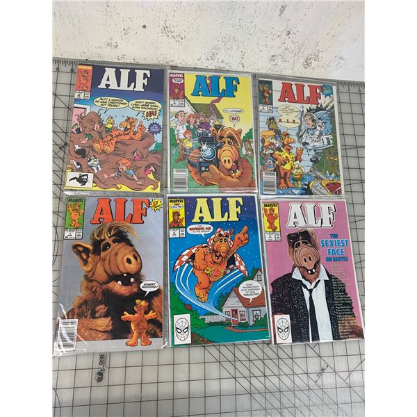 VINTAGE ALF COMIC BOOK LOT