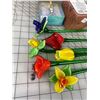 Image 5 : MISC LOT CHRISTMAS ORNAMENTS GLASS FLOWERS ERC