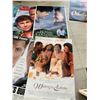 Image 3 : LOT OF 12 VINTAGE MOVIE POSTERS