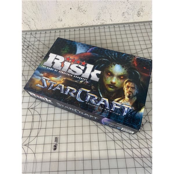 COLLECTORS EDITION STARCRAFT RISK BOARD GAME