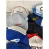 Image 5 : LOT OF VINTAGE TRUCKER HATS