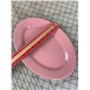Image 3 : MEDALTA PINK PLATE