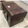 Image 2 : Wood Trunk w/ Faux Leather Finish (19.5" x 14" x 12"H)