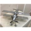 Image 1 : Bi-Plane - Stainless Steel (25"L x 22.5"W x 8"H) - Art Deco