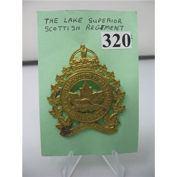 WWII Canadian - LAKE SUPERIOR SCOTTISH REGIMENT Cap Badge - King's Crown