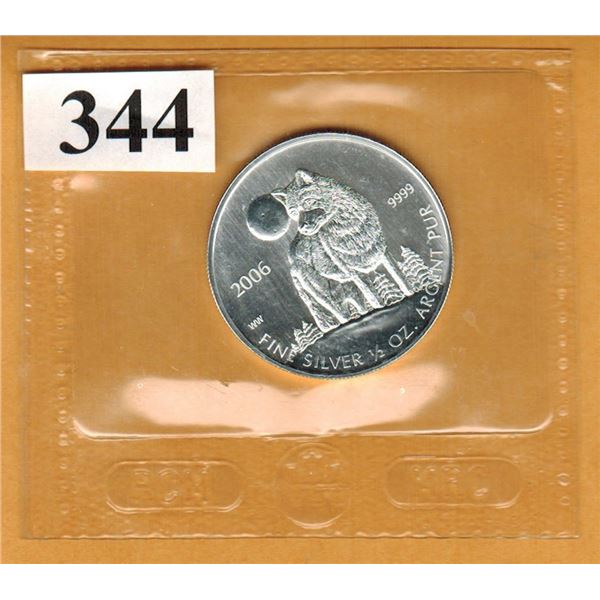 2006 ROYAL CANADIAN MINT SILVER 1/2 OUNCE .9999 FINE SILVER - WOLF