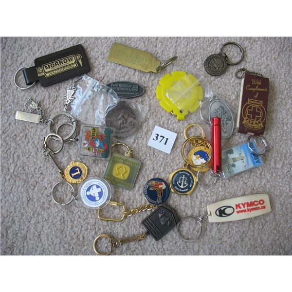 LOT OF 20 DIFFERENT KEY CHAINS