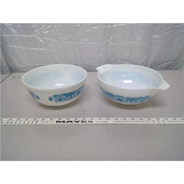 2 Pyrex Mixing Bowls