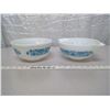 Image 2 : 2 Pyrex Mixing Bowls