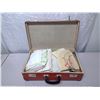 Image 3 : Suitcase Linens