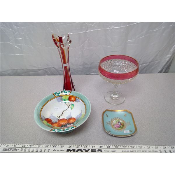 4 Pieces of Glass Ware